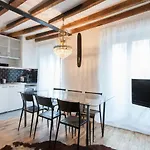 Charming 30M² Disctrict Of Batignolles